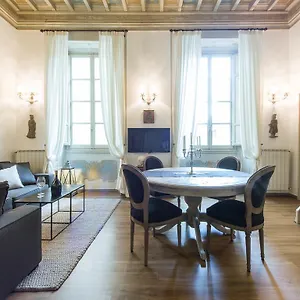 Apartment - Orsanmichele View